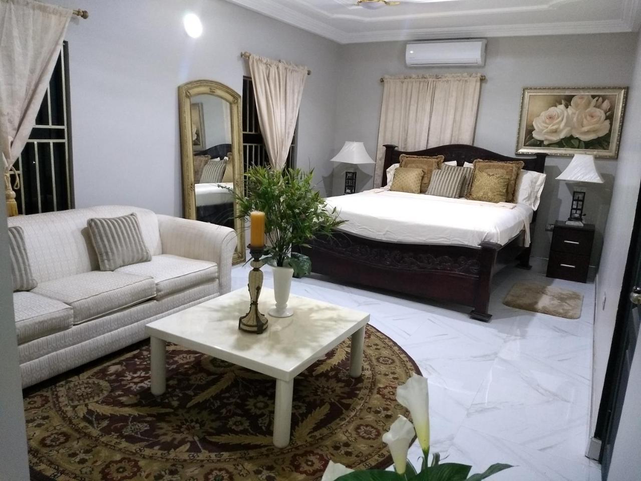 The Winford Boutique Hotel Achimota Taifa Esterno foto
