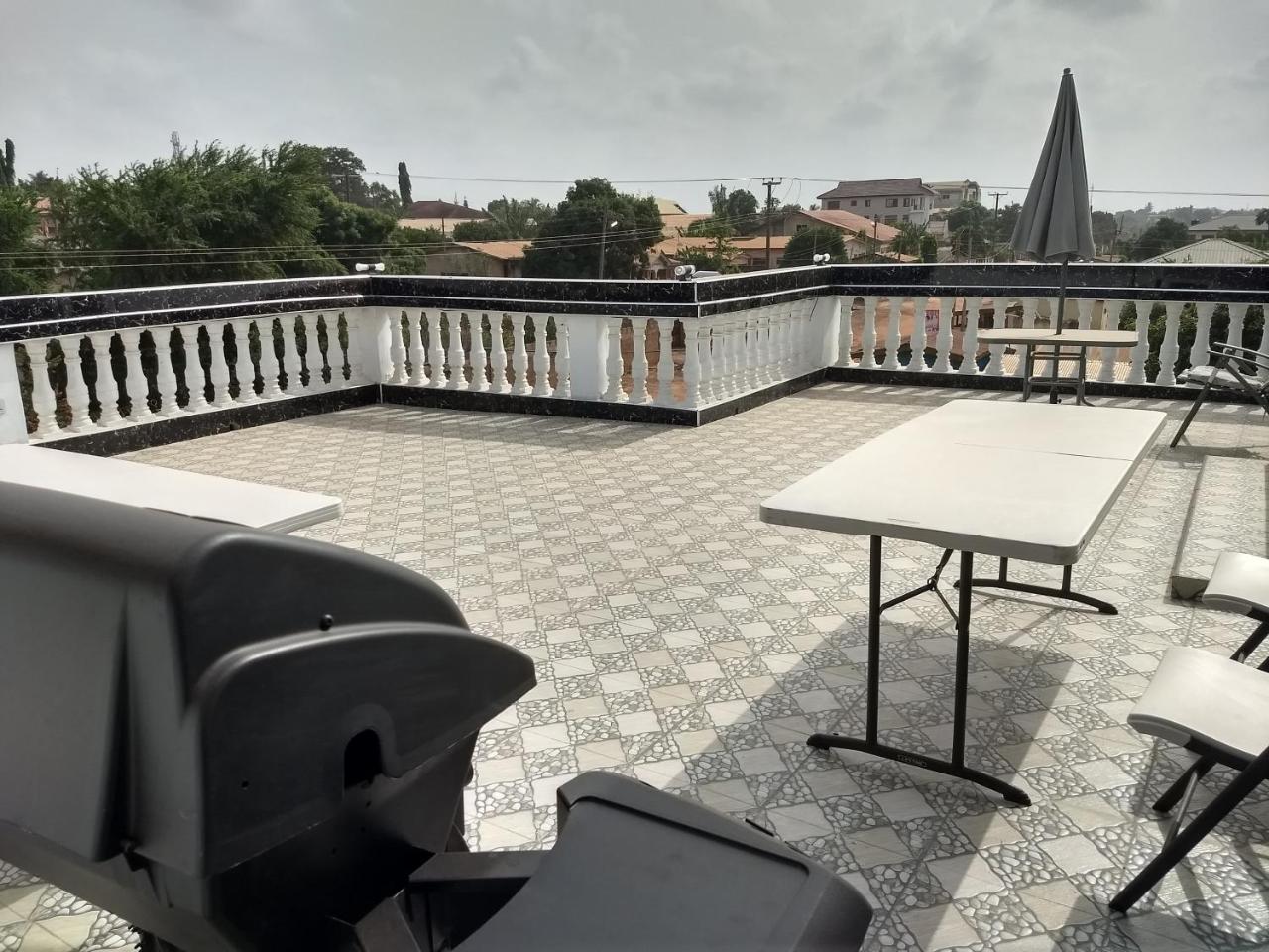 The Winford Boutique Hotel Achimota Taifa Esterno foto