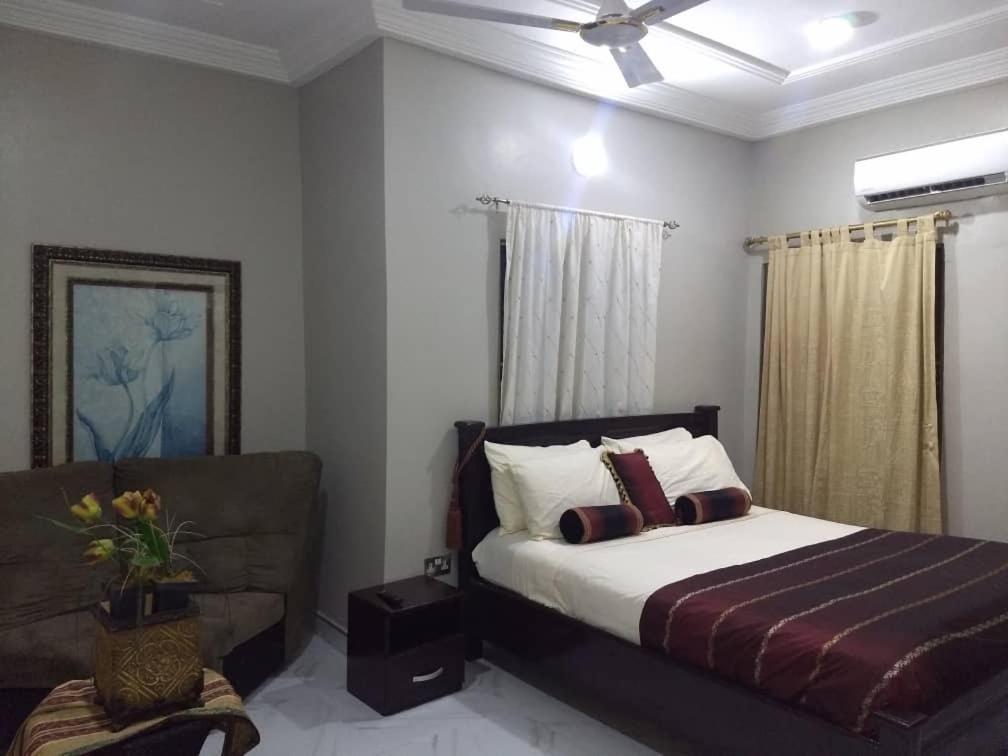 The Winford Boutique Hotel Achimota Taifa Esterno foto