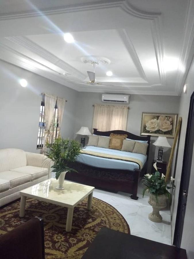 The Winford Boutique Hotel Achimota Taifa Esterno foto